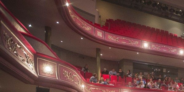 kortrijkse_schouwburg_seizoenswissel2013-29__large_600x300_acf_cropped