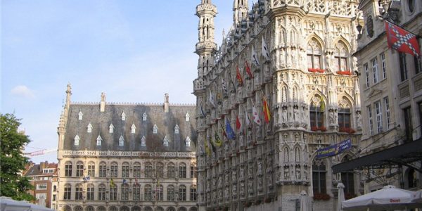 stadhuis-leuven-2p-activity1073c-0_600x300_acf_cropped